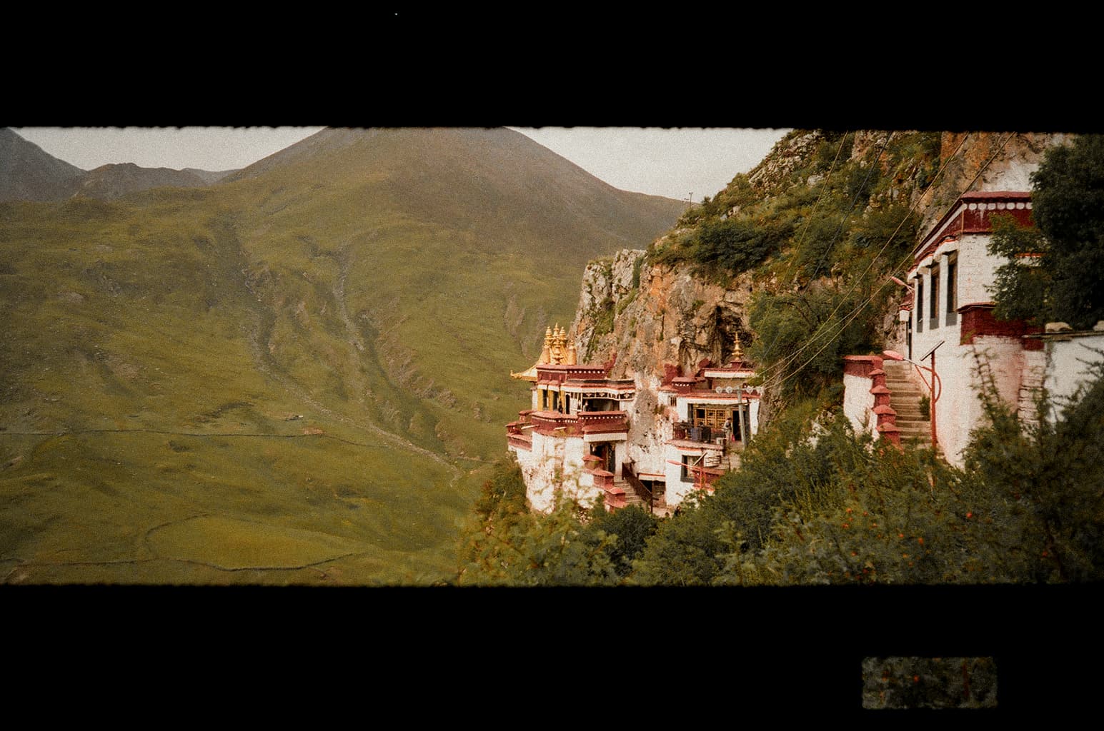 lhasa - 00